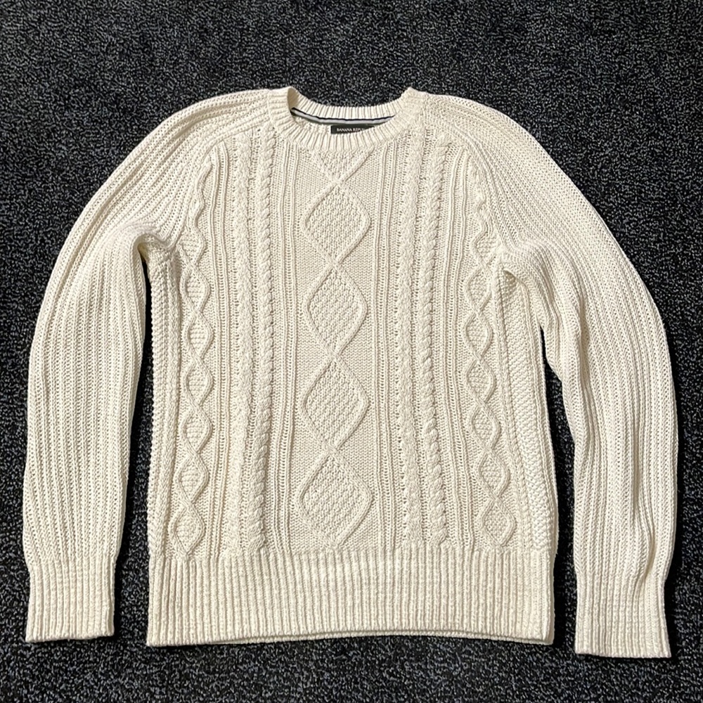 Banana Republic Cable Knit Cream Crewneck Sweater